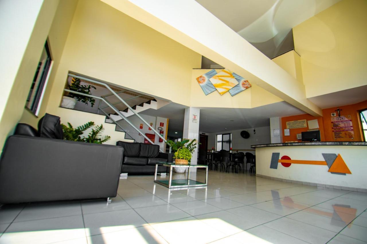Hotel Piramide Pituba - Av Paulo VI Салвадор Екстериор снимка