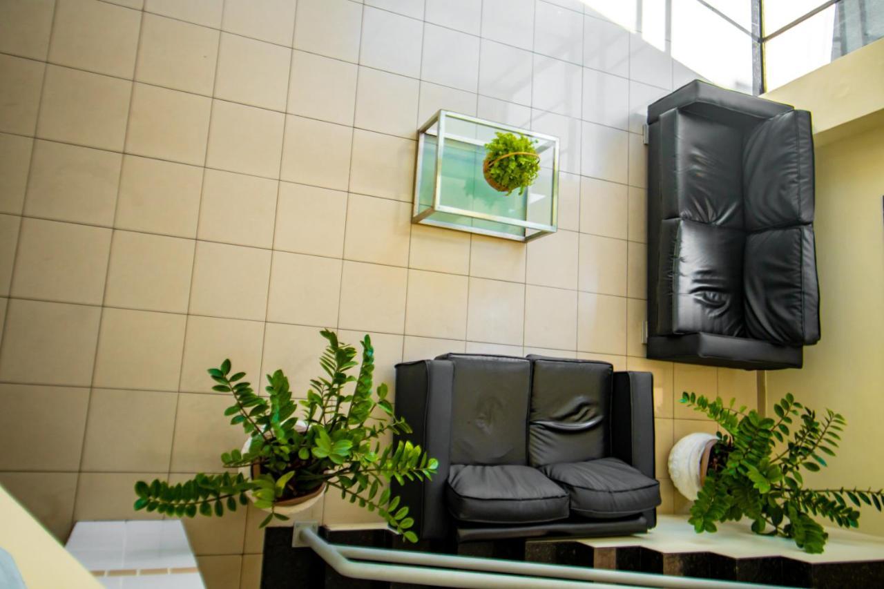 Hotel Piramide Pituba - Av Paulo VI Салвадор Екстериор снимка